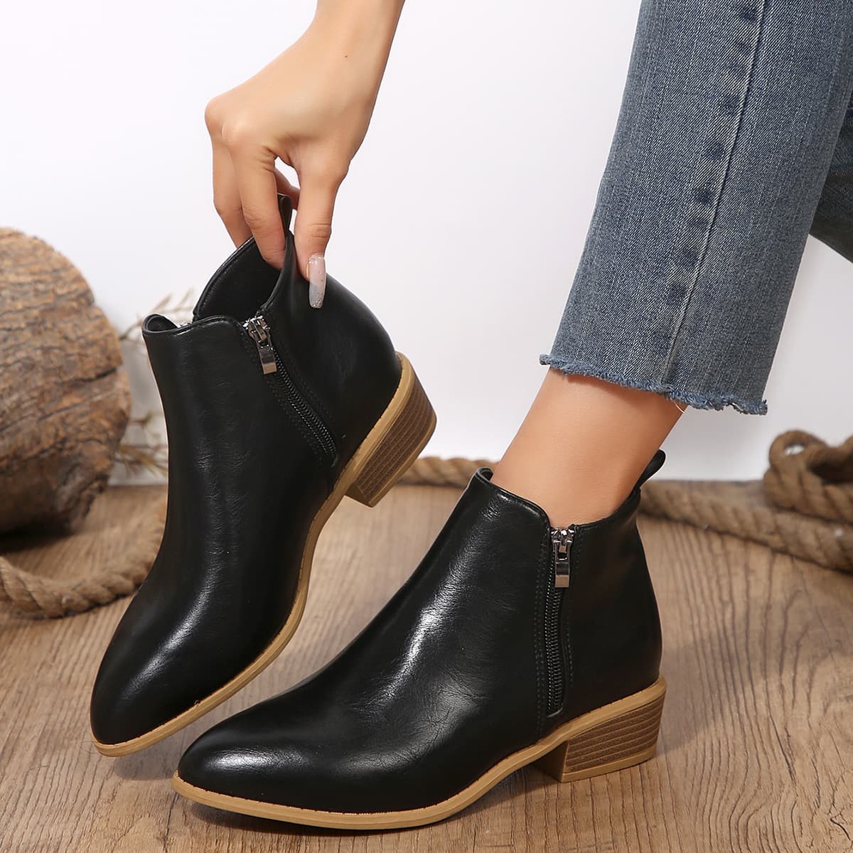Womens Side-zip Martin-style Short Chunky-heel Boots